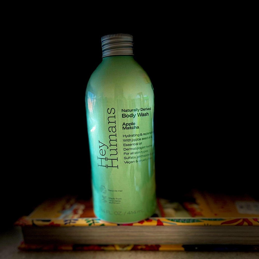 Hey Humans Apple Matcha Hydrating Body Wash w/ Natural Ingredients